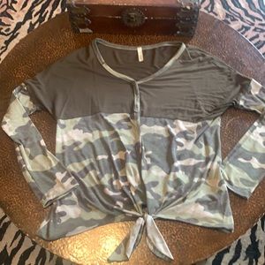 Celeste Camo L/S button and tie bottom top !